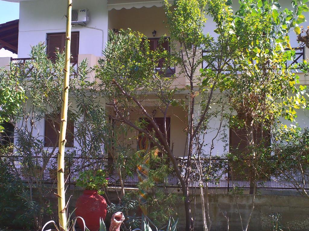 Apartamento House Anna Nikiti  Exterior foto